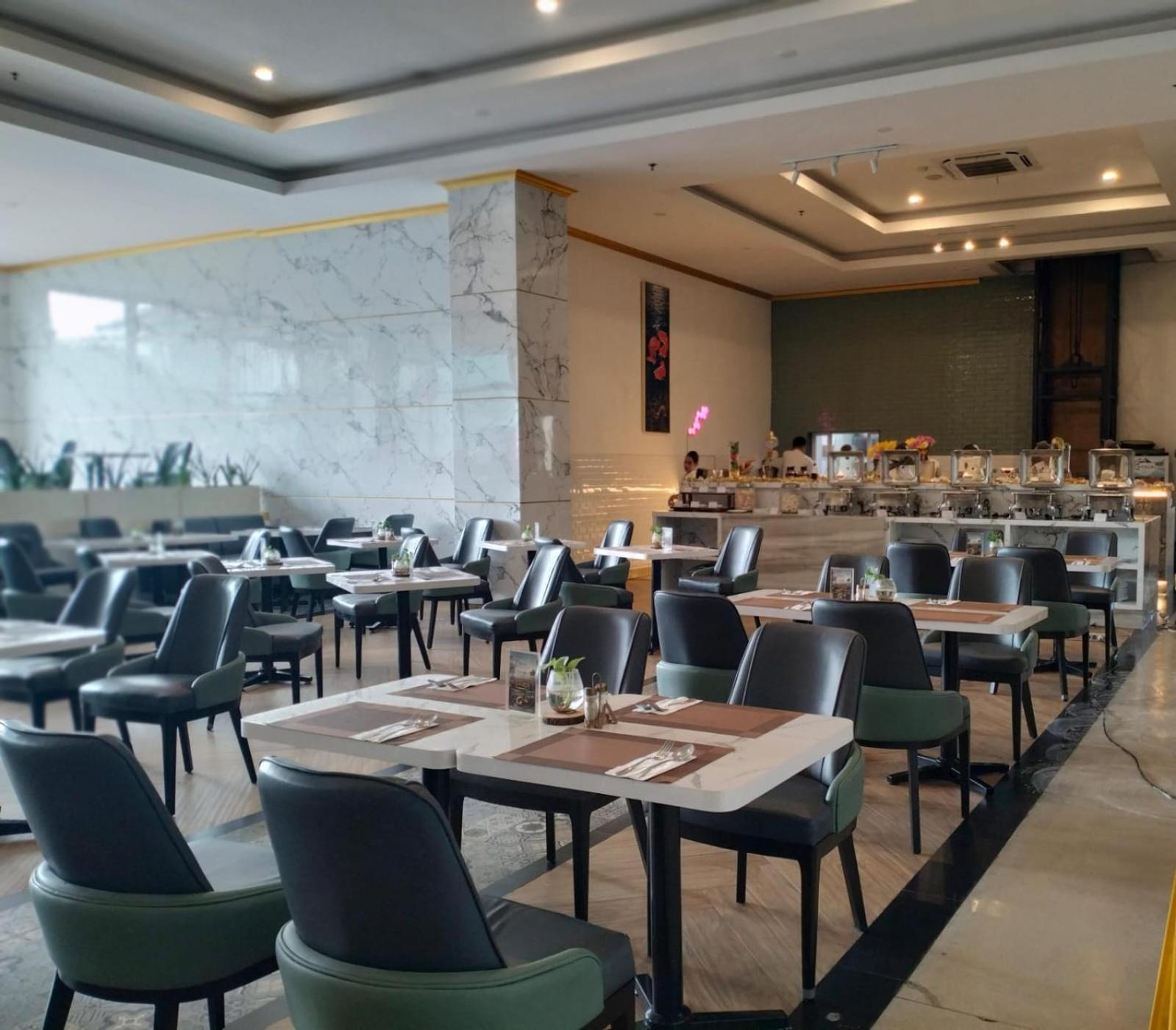 Grand Kangen Hotel Urip Sumoharjo ยอกยาการ์ตา ภายนอก รูปภาพ