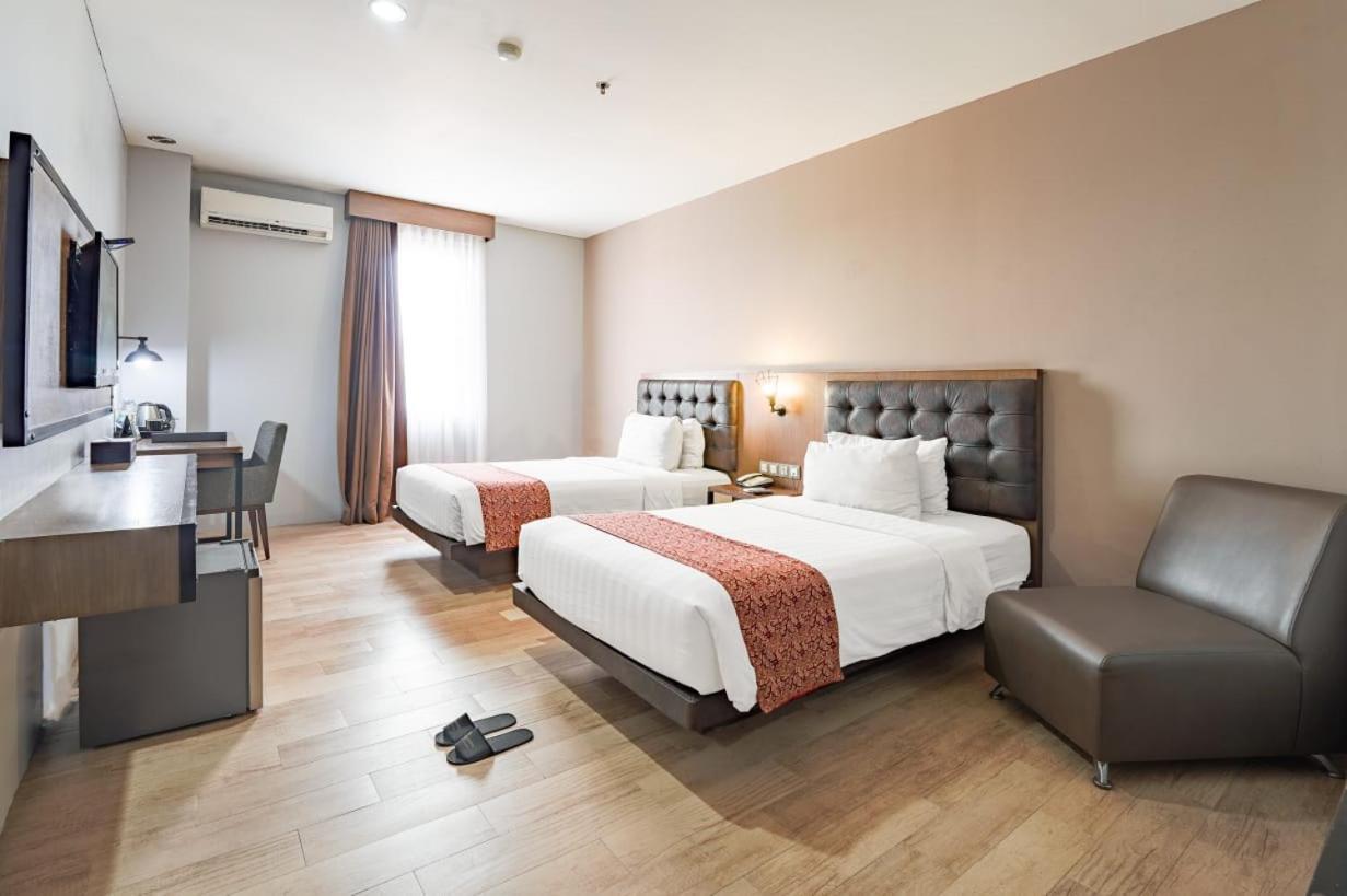 Grand Kangen Hotel Urip Sumoharjo ยอกยาการ์ตา ภายนอก รูปภาพ
